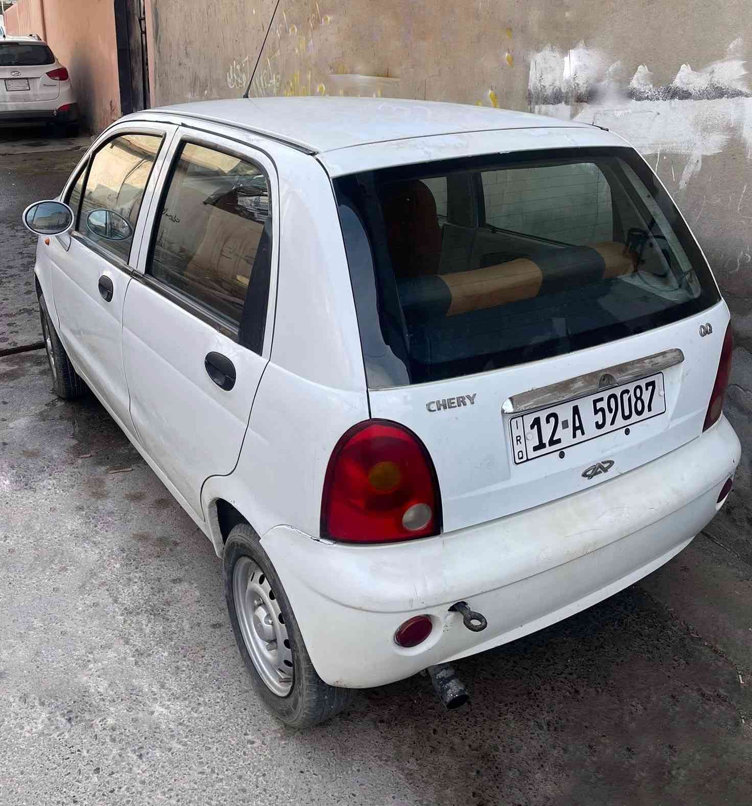 كوكو 2013 كير عادي للبيع

بيها جاملغ وشويه من الباب صبغ 

يعني قطعة ونص

وبيها بابين بارد

بدون دواخل

محرك معمر جديد شرط

كير شرط 

رقم نينوى الجديد 

تحويل او وكالة 

سياره جاهزه ماتحتاج اي مصرف  

مكان السياره موصل الايسر 

السعر 35 بيها مجال 

التواصل ع الرقم 

***********
