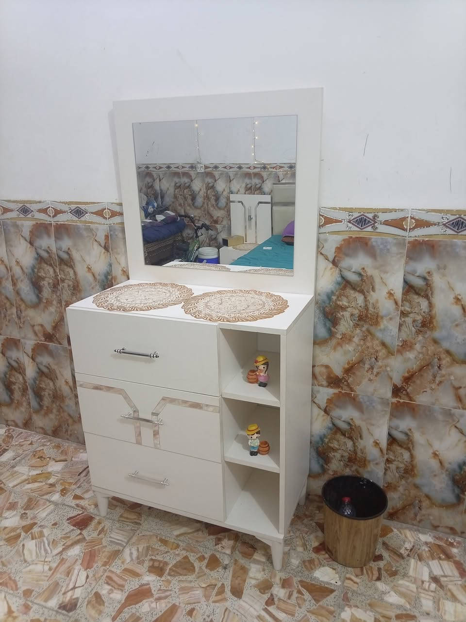 سلام عليكم غرفه تركيه اوفايت للبيع جديده بعدهه نايلون بيهه لي يريدهه شتريتهه ٦٥٠ وريدهه ٥٠٠ بيهه مجال كلش جديده معه بوكات اضافيه ثنين جوه جربايه


**إذا كنت صاحب هذا الإعلان وتريد حذفه لأي سبب، رجاءا أرسل رسالة إلى الدعم الفني**