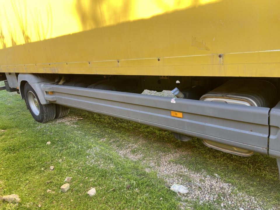 حي الاغراض للبيع 20 ورقه
کامل بۆ فرۆشتن سعری ٢٠وەرەقە
***********. واستپ
***********.
