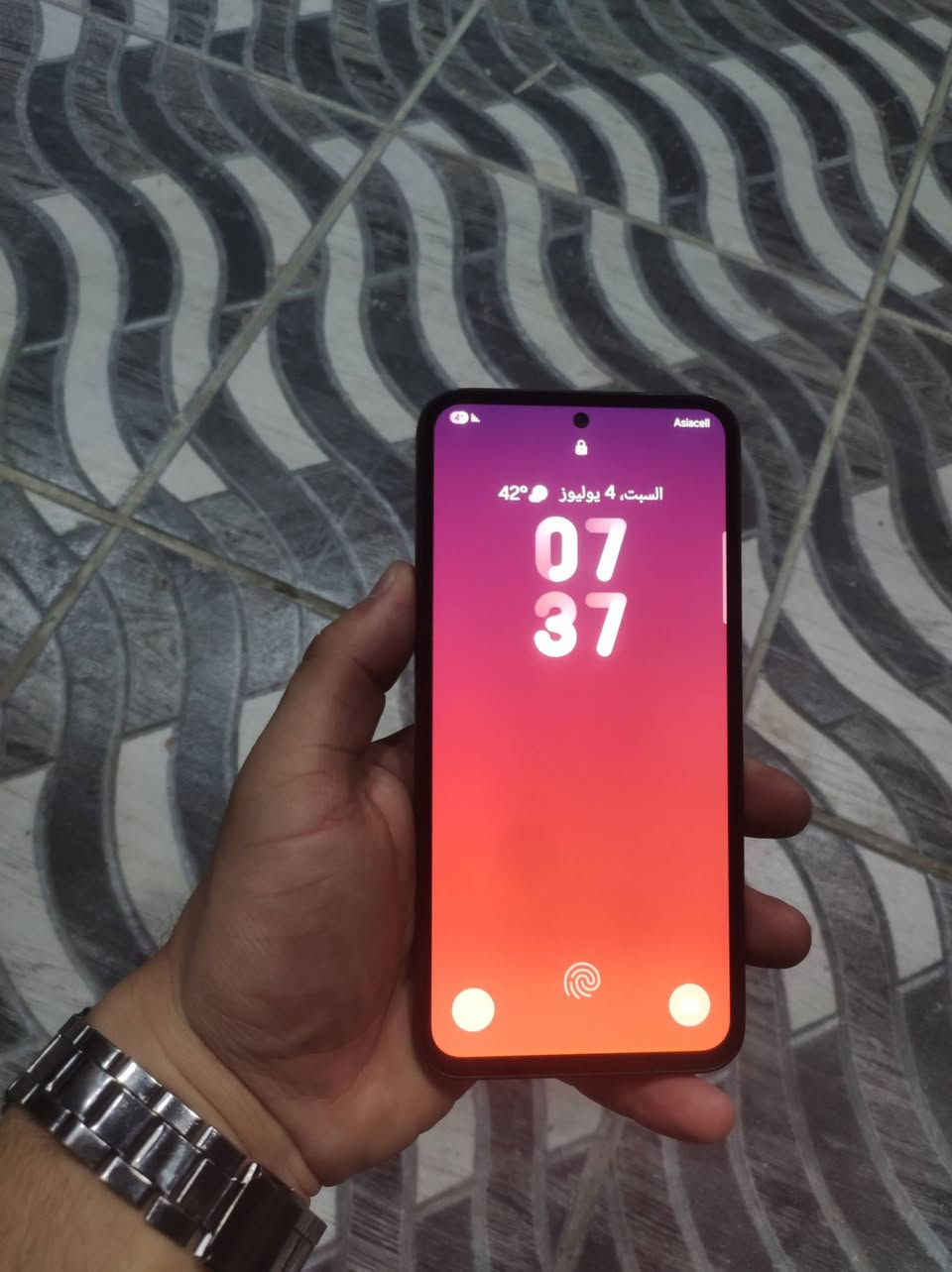 Galaxy a54 5g
ذاكره 256 
بطاريه 5000 🔋
الجهاز نضيف جداااا استعمال قليل 
مواصفاته معروفه 
سعره ( 275 ) وبي مجال 
مكاني حله 
للاستفسار ***********

