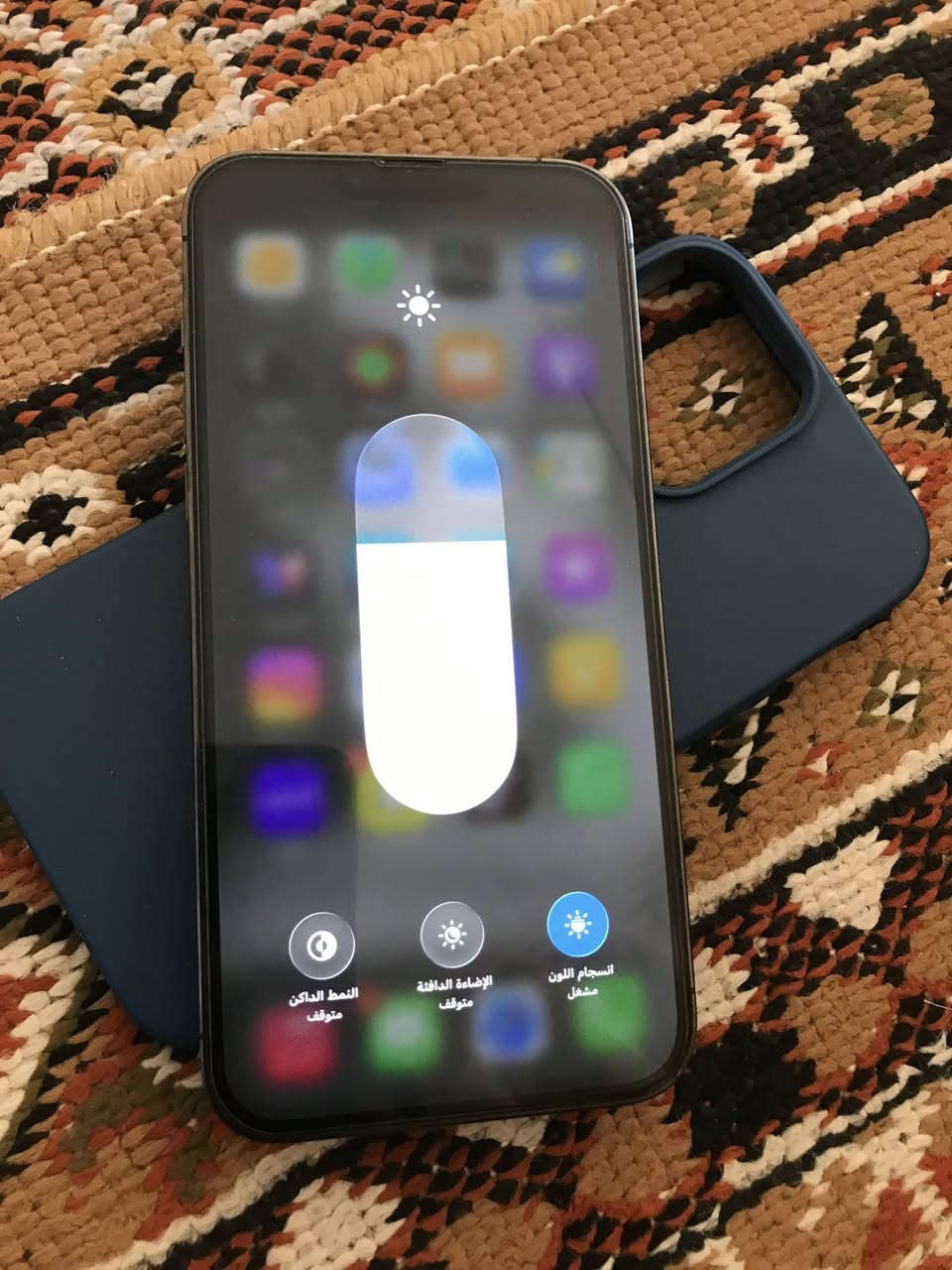 ايفون ١٣ برو ماكس ذاكرته ٢٥٦بطاريه ٧٧لبيع أو مراوس مكفول من زلغ سعر ٦٨٠وبيه مجال قليل خاص ‭***********‬
