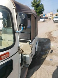 تكتك واحد و عشرين شهر 11سنويه 07780502300