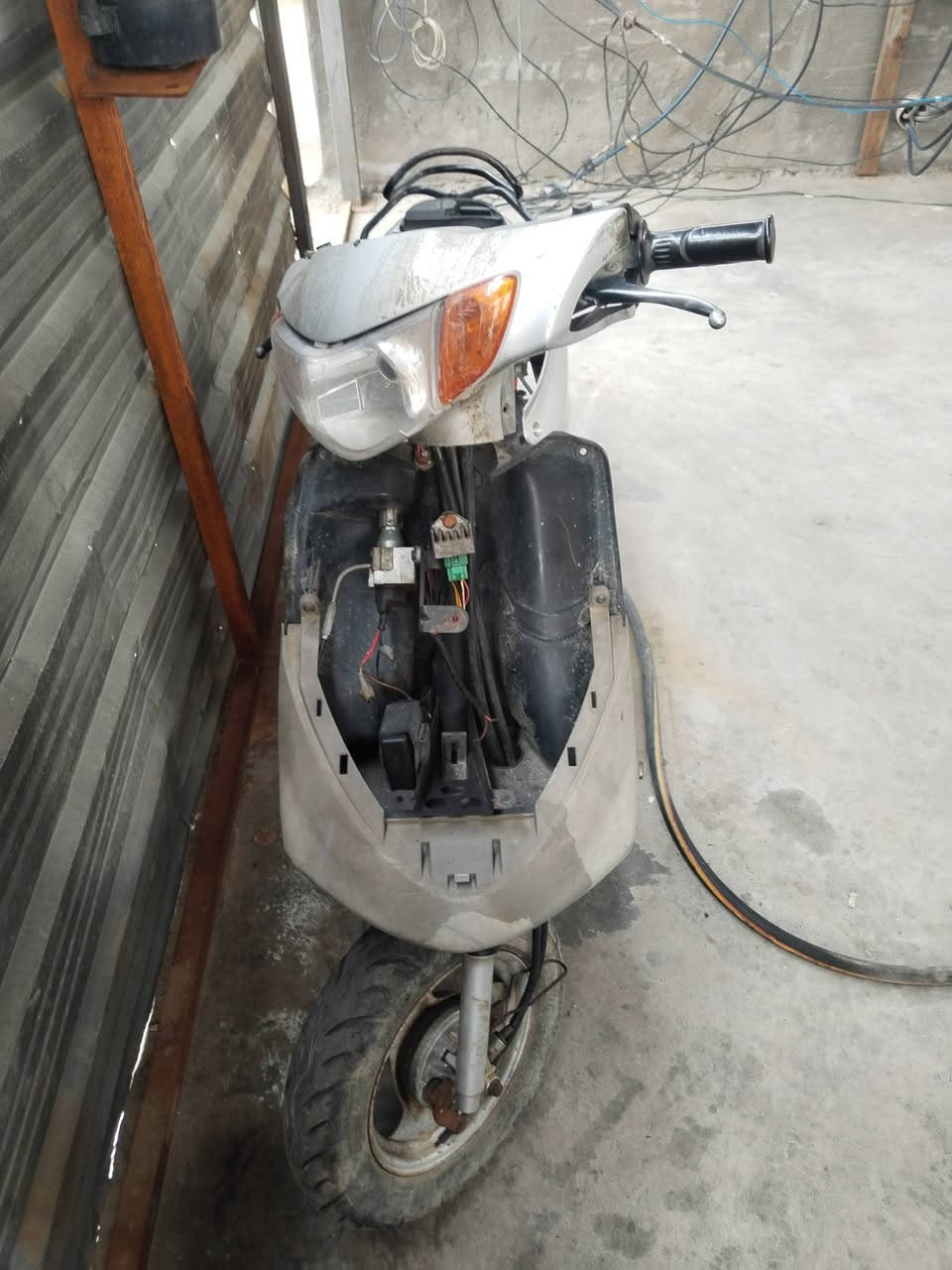 السلام عليكم
للبيع
دراجه ماكس قجمه
مكينه مكفول
بس كابريتر
شغاله نضافه 80
سعر 150 قفل
رقم *********** متواجد ع فيس واتساب
