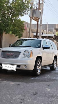 يوكون دينالي • ٢٠١١ • ٢٨٠٠٠٠ كم