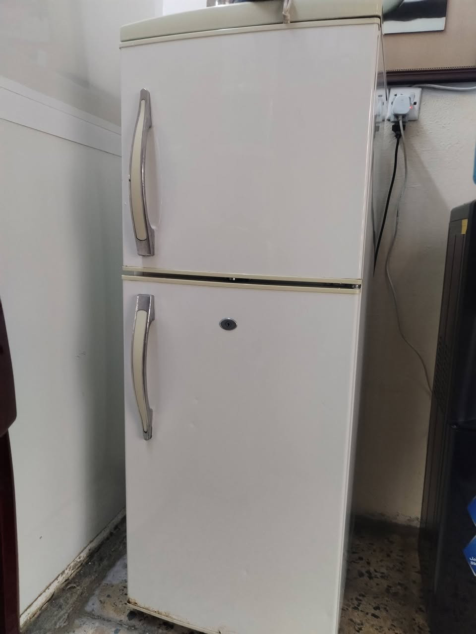 للبيع ثلاجة ماي ٢٥ وثلاجه عاموديه ٧٥ اثنينهم يشتغلون


**إذا كنت صاحب هذا الإعلان وتريد حذفه لأي سبب، رجاءا أرسل رسالة إلى الدعم الفني**