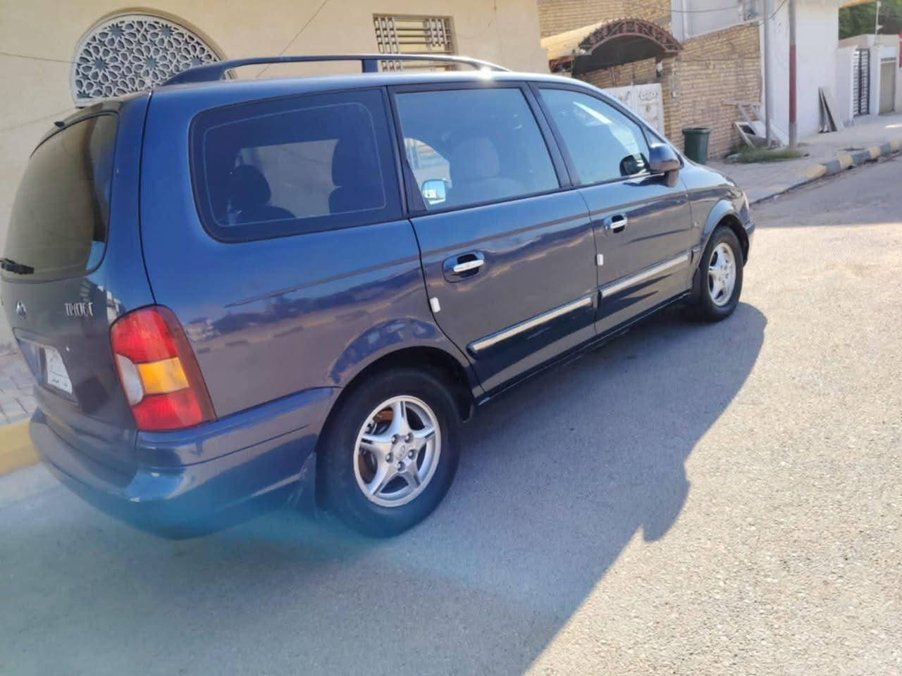 هونداي سته اسلندر 
٧راكب موديل ٢٠٠٤
سنويه ل٢٩صبغ عام للجماليه 
رقم بغداد تحويل مانطي وكاله
*********** الرفاعي, ذي قار
