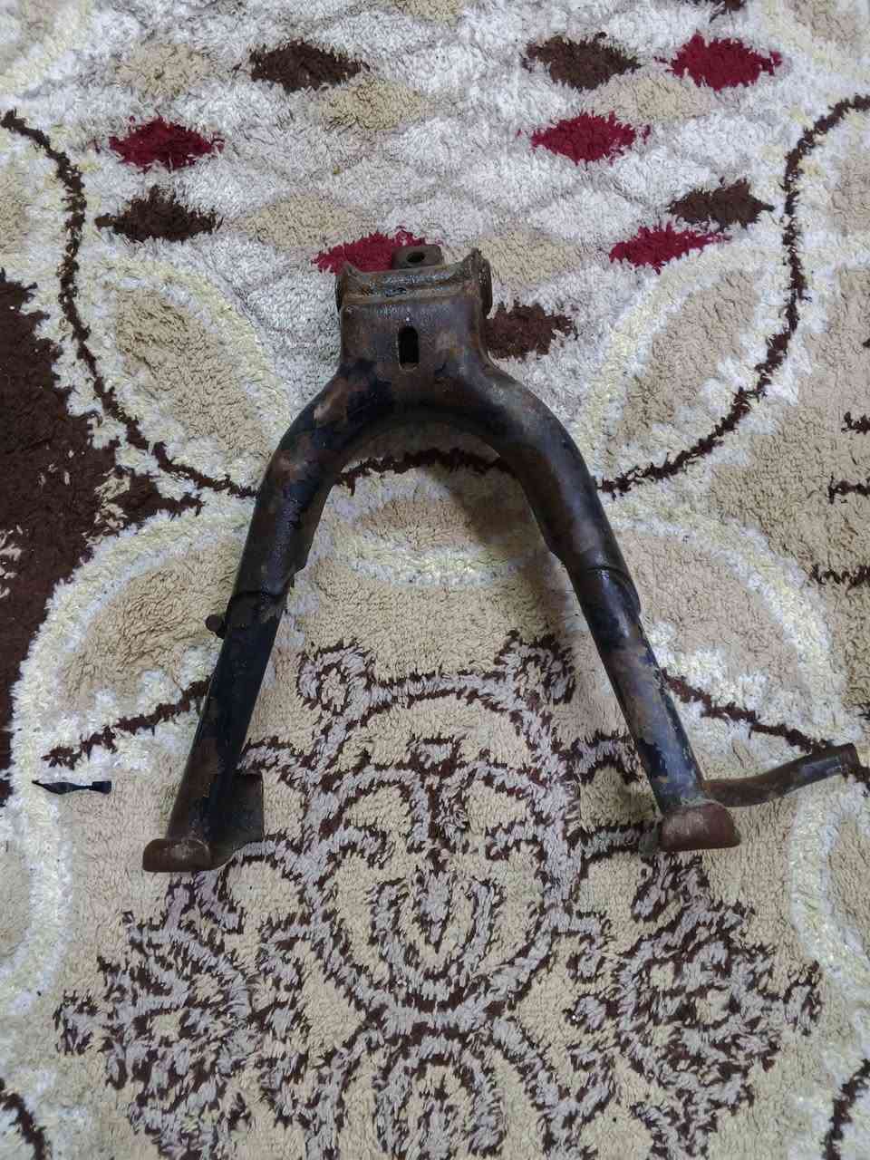 سلام عليكم غراض للبيع
1.دبلات خلفي تايوان بستالاف
2.دبلات امامي بيهن عواج بعشره
3.عضمه مال سلكيتر بانزين بتلاثه
4ستان بخمستالاف
5.سكان وسله خلفي بسبعتالاف
6.كابريته بثمتالاف
مو شراي لاتراسل واتساب***********
