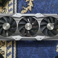 كارتين شاشه  1-rx 7900ger الكارت كالو مجدد من اشتريته  الكارت شغال بدو...