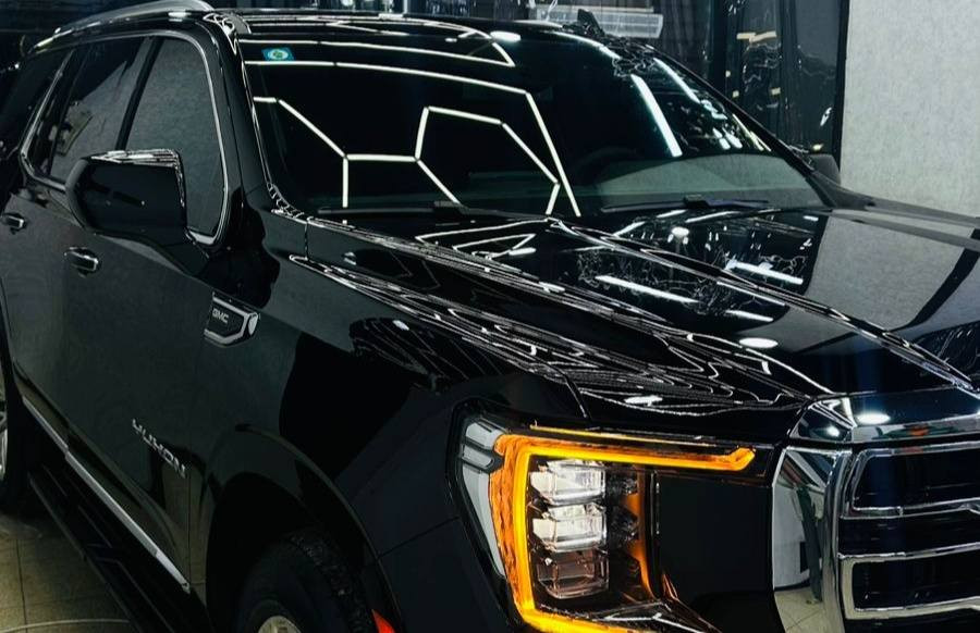 يوكنGMC موديل 2024 وكالة المنصور خليجي الفئة: SLT الماشي: 17 ألف كم على وضع الشركة المحرك: 5300 مرغوب الحالة: مغلف PPF أصلي الرقم: بغداد

🟪 السعر  :: الطلب في التعليقات ويوصلك مباشرة ✍️ 📩

المواصفات:
ثلاجة داشبورد ديجتل
تشغيل عن بُعد
إطفاء ذاتي
حساس أمامي وخلفي
رادار أمامي وجانبي
باب خلفي كهرباء
كشنات كهرباء
تحديد مسار
بعد هواي بيه مواصفات

داخلها الضمان
صيانة كاملة بالشركة
تبديل دهن وفلاتر كامل

رقم صاحب السيارة 
***********
