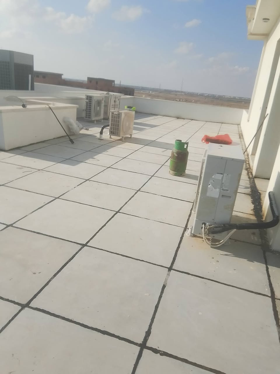 السلام عليكم👋 تم نجاز بيت محمود العلواني في مجمع عمر الراوي اضافة ماستك عمل الصطوح✅ تطبيك☑️ اشتايكر وجير دورة او ماستك✅ عادة شغل درجة اولى✅ ابنسب السعار✅ التواصل خاص وتساب موجود او تصال علا رقم الهاتف ✔️***********✔️
