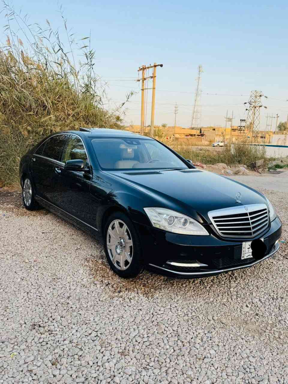 مرحبا مارسدس s 350 باب طويل خليجية اصل داخل بيجي اصل موديل 2011 سيارة فول وجاهزة من كلشي محرك كير حدادية جوبلسات كلة جديد تخم تاير ويل جدد تبريد تتفئة تمام باب شفط مكفولة من الحادث والكص دخول جديد رقم وسنوية اصليات  السعر 85 بيها مجال مكاني بابل اي ستفسار هاذة رقمي***********
