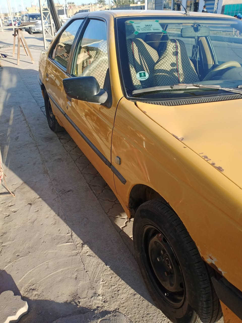 بيجو 405 موديل 17
السعر 38
الناصريه قرب جامعه ذي قار 
***********
