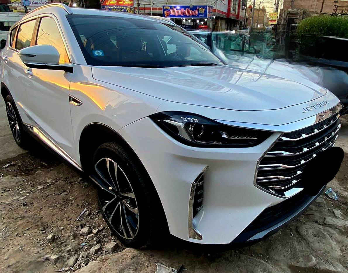 سيارة جيتور X70 بلس موديل 2024 نظيفة بدون حادث رقم بغداد مواصفات فول بانوراما دخول ذكي  مانع الانزلاق محرك 1.600 تيربو
7 مقاعد 4 أنظمة للقيادة مثبت سرعة
حساسات أمامية
حساسات خلفية
كاميرات محيطية 360 درجة
كاميرا خلفية
تشغيل بضغطة زر
إضاءة أمامية متكيفة
هواية مواصفات بعد بيها 
أفضل مراوس وية T1 او T2 مع الفرق
مكاني بغداد 
*********** 
سيارة جيتور X70 بلس موديل 2024 نظيفة بدون حادث رقم بغداد مواصفات فول بانوراما دخول ذكي  مانع الانزلاق محرك 1.600 تيربو
