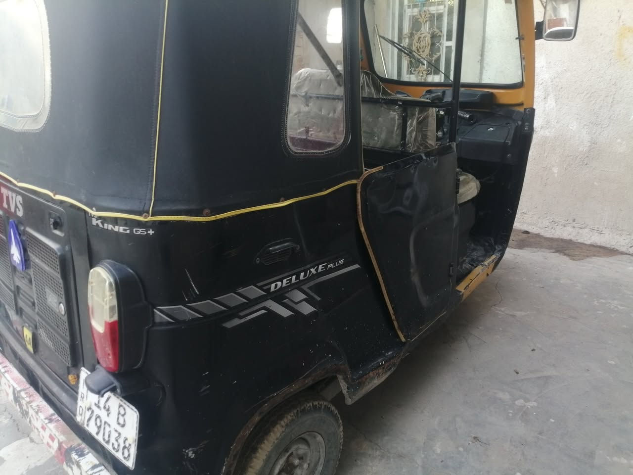 السلام عليكم اخوان تكتك TVS مديل 22 كفاله عامه مكينه كفاله رقم انجليزي وسنويه كلشي بيهه جديد دبلات جادر كلشي للبيع العنوان ابي الخصيب مقابل سجن حمدان السعر 7 ملايين وبيهه مجال تكتك نضيفه رقم ***********
