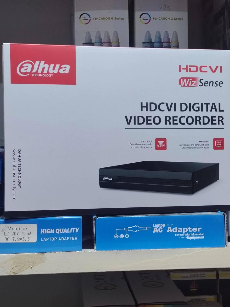 السلام عليكم 
يوجد لدينا تجهيز وصيانة وتنصيب جميع أجهزة الكاميرات وبكادر محترف. للتواصل عن طريق الواتساب 
***********
***********
Hqsn Hamzah
