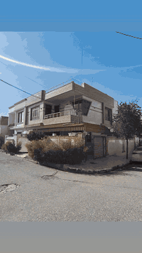 سند طابو يتسجل بإسم اي عراقي
أربيل-بيت للبيع حي قربو قرب سايدين لاوان
➖مساحة 150M طابقين مربع ركن
يتكون⤵️
➖4غرف نوم 
➖استقبال-صاله-مطبخ-مجموعه صحيات-كراج

السعر : 8 دفاتر 75 ورقه بي مجال
رقم الاتصال او واتساب
0777 436 4633
0782 127 8772
