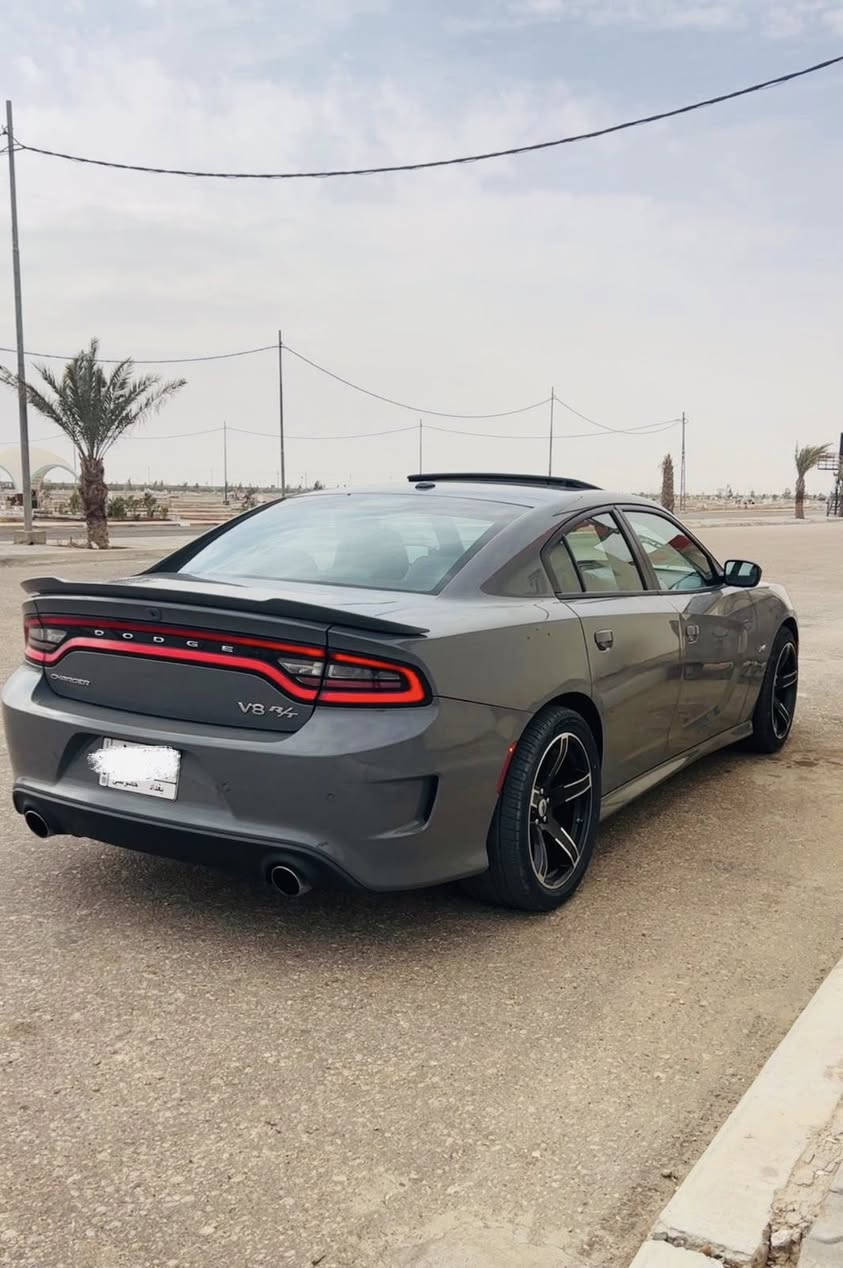 سلام عليكم 
جارجر مديل 2023 للبيع
RT فول مواصفات
ماشيه 19 الف بعدهي بحاله الزيرو 
سعرهه 430 ورقه وبيه مجال 
مكاني زيونه 
رقمي ***********
