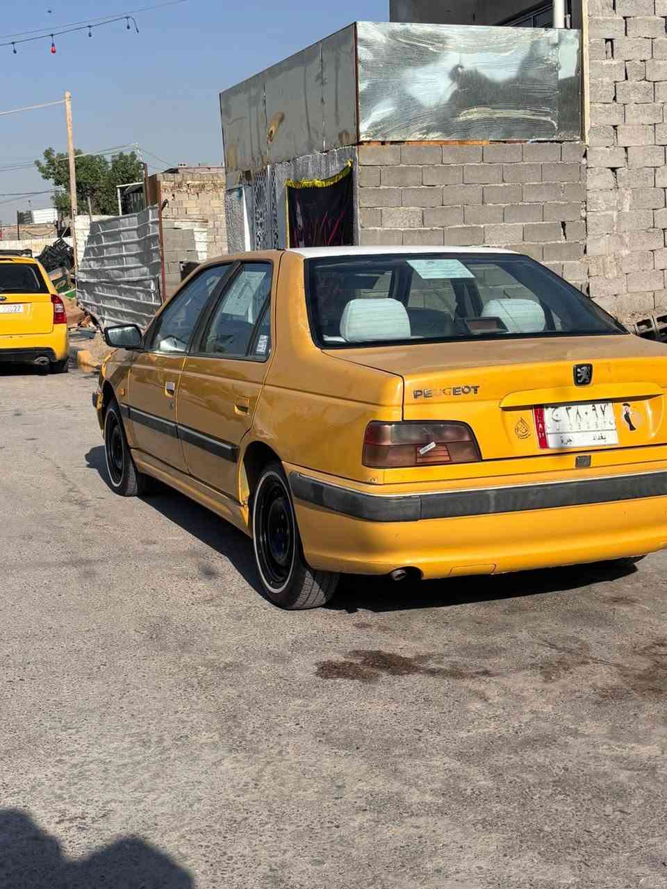 سلام عليكم بيجو بارص موديل 2015تبريد مكينه كير كفاله تخم تاير جديد منضومه تبريد جديده السياره خير من الله فقط بنيد طاير السعر 40 وبيها مجال العنوان بغداد الشعب  ***********
