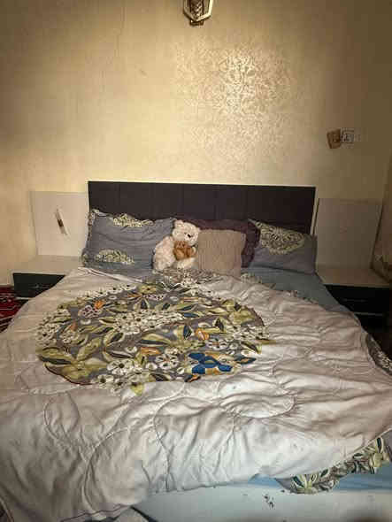 السلام عليكم غرفه تركيا للبيع سعر 300الف الاستفسار رقم ***********
