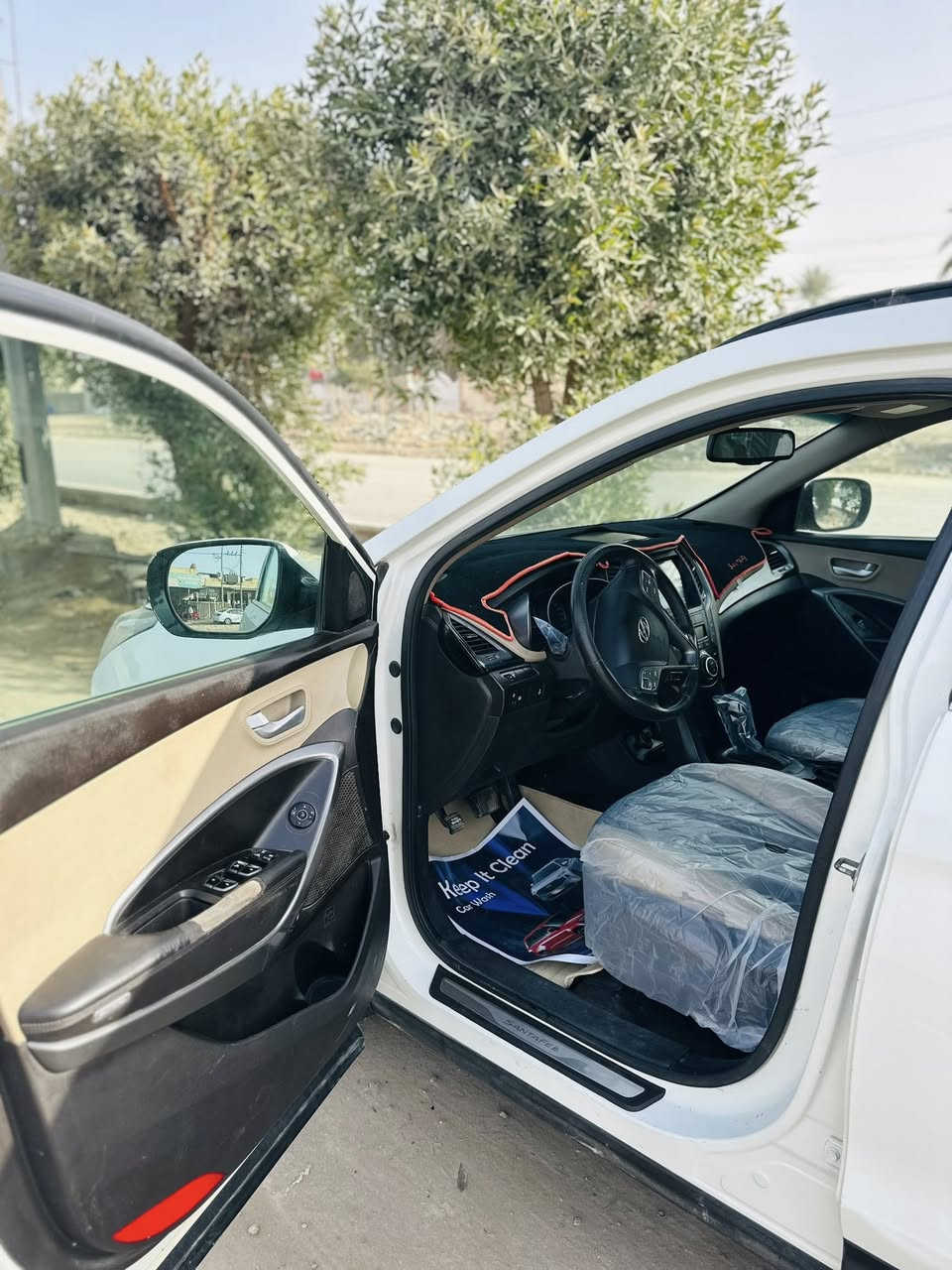 سلام عليكم سنتافيه موديل 13رقم بابل بأسمي شخصيا وارد خليجي مكفوله سياره بس ماعدا جاملغ جهت سايق مصبوغ مكفوله من محرك من كير من   ضربه سته سلندر رقم مميز سياره نص فول بنرامه كامره خلفيه. شاشه تحكمات ستيرن  سعره175بيه  مجال للشراي مكاني بابل الحمزه الغربي ***********
