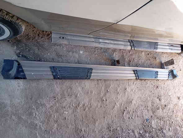 السلام عليكم
سبايدر خلفي ينشد على جميع السيارات  سعره 45 الف

دوسه أسفل باب السلايت بس وحده وسعرها 35 الف

مكاني بغداد المعامل الباويه 

***********
