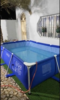 مسبح • ٢٦٠×١٦٠×٦٥سم