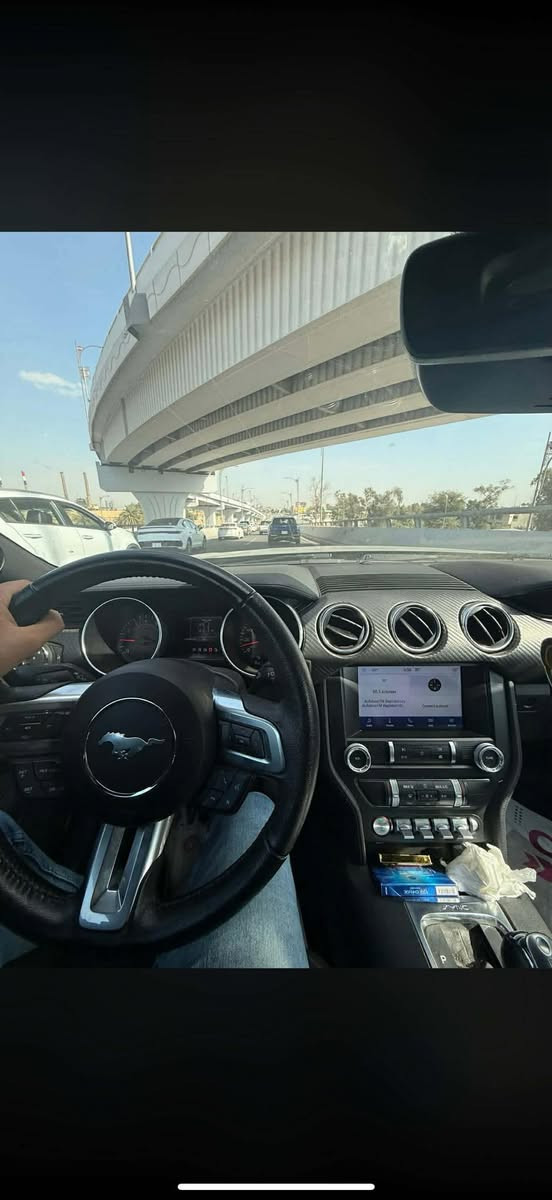 سلام عليكم

موستانج 2023 standar بيع  او مرواس حسب الرغبة

‏ EcoBoost 2.3 

رادار امامي 

شاشة كبيره 

كاربلاي 

تحديد مسار 

ماشيه 14 الف

السياره رقم كاتي ورقمته ب اسمي 

حادث الجاملغ الايمن وراجع نفسه 

الجاملغ الايسر بارد بي على كد شبر 

مكفوله من شواصي ولغود والبدنه 

الايرباكات مكفولات سليمات كلهن 

السياره صفر مسج نضيفه ومتحتاج شي 

السياره ماشيه فقط 14 الف 

للاستفسار ***********
