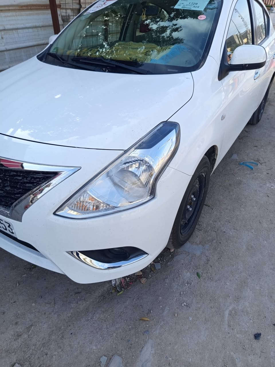 نيسان صني هندي مديل 24ماشيه 29الف
سعر 124 العنوان بصره معقل شبك نحله 
شاشه كبيره سياره جهازه
 الاتصال وتساب ***********
