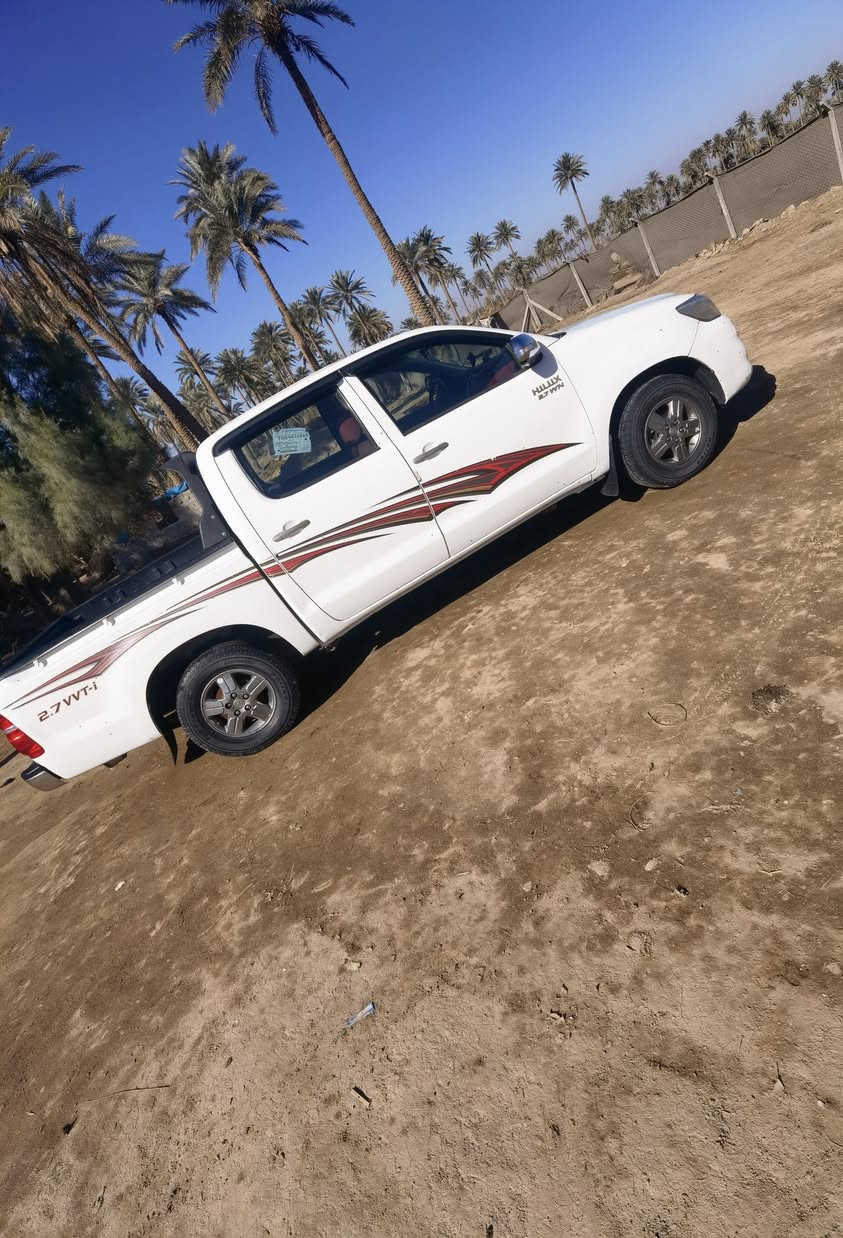 السلام عليكم العزاز سياره بيكم تيوتا للبيع مديل ١٤ شاصي ١٩ اكويتي مكان السياره طريق كربلاء نجف رقم راعي السيارة *********** اتصل السعر يمه
