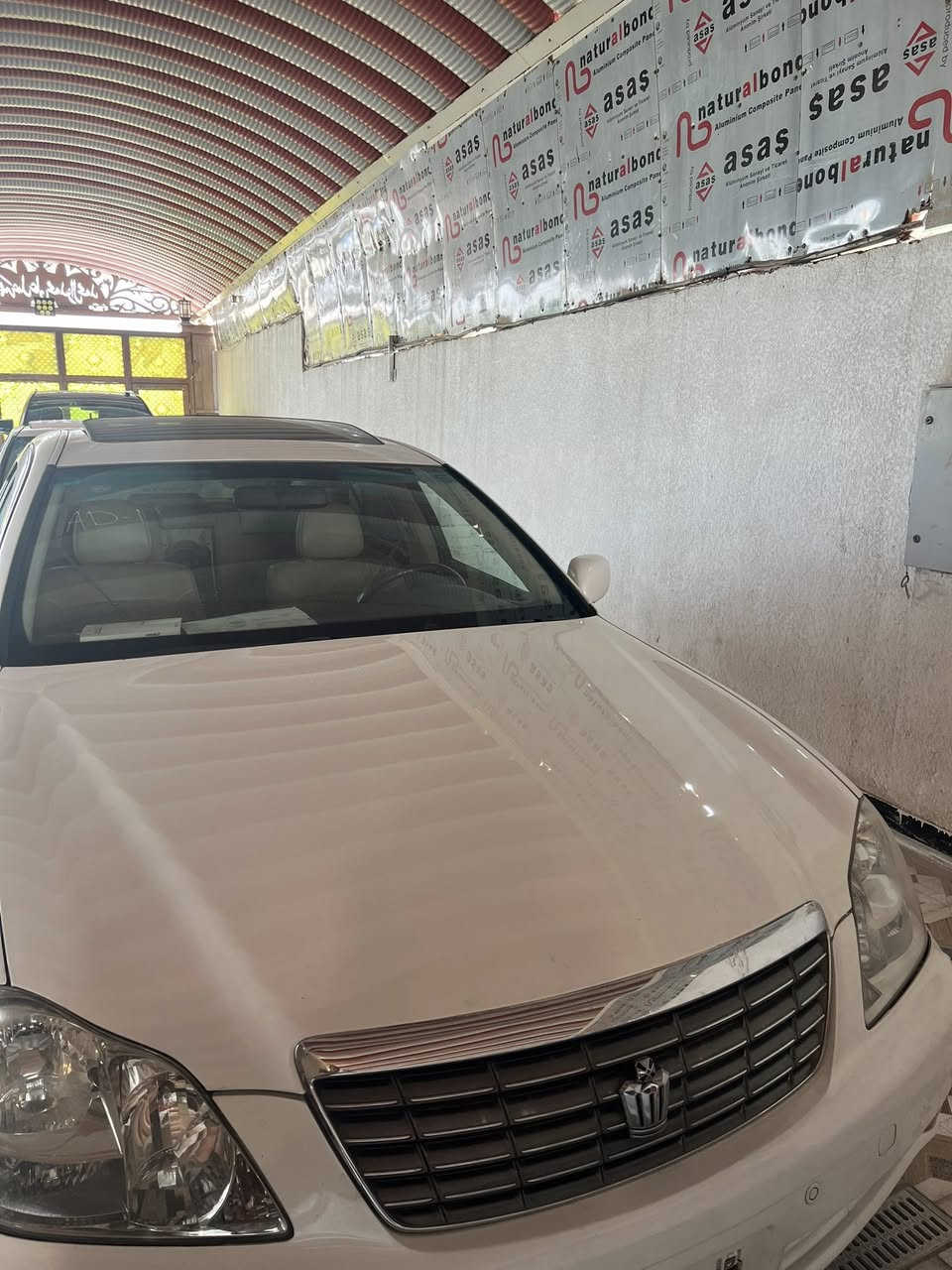 السلام عليكم سيارات كراون للبيع
تسجيل جديد مزاد حاويه 
المكان البصره ابو الخصيب
***********
