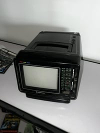 سامسونج • ٨٠ بوصة • مقفل