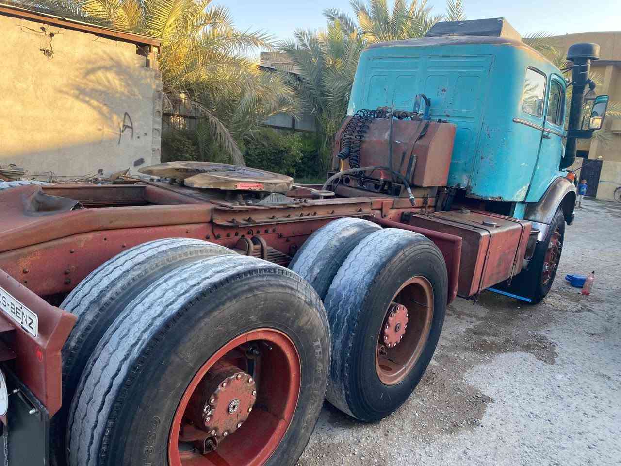 سلام عليكم البيع راس مربوطه تريله كلاب موديل 82 بيها بجم شاصي جديد مكينه سوبر كير ١١١ جديد *********** محمد
