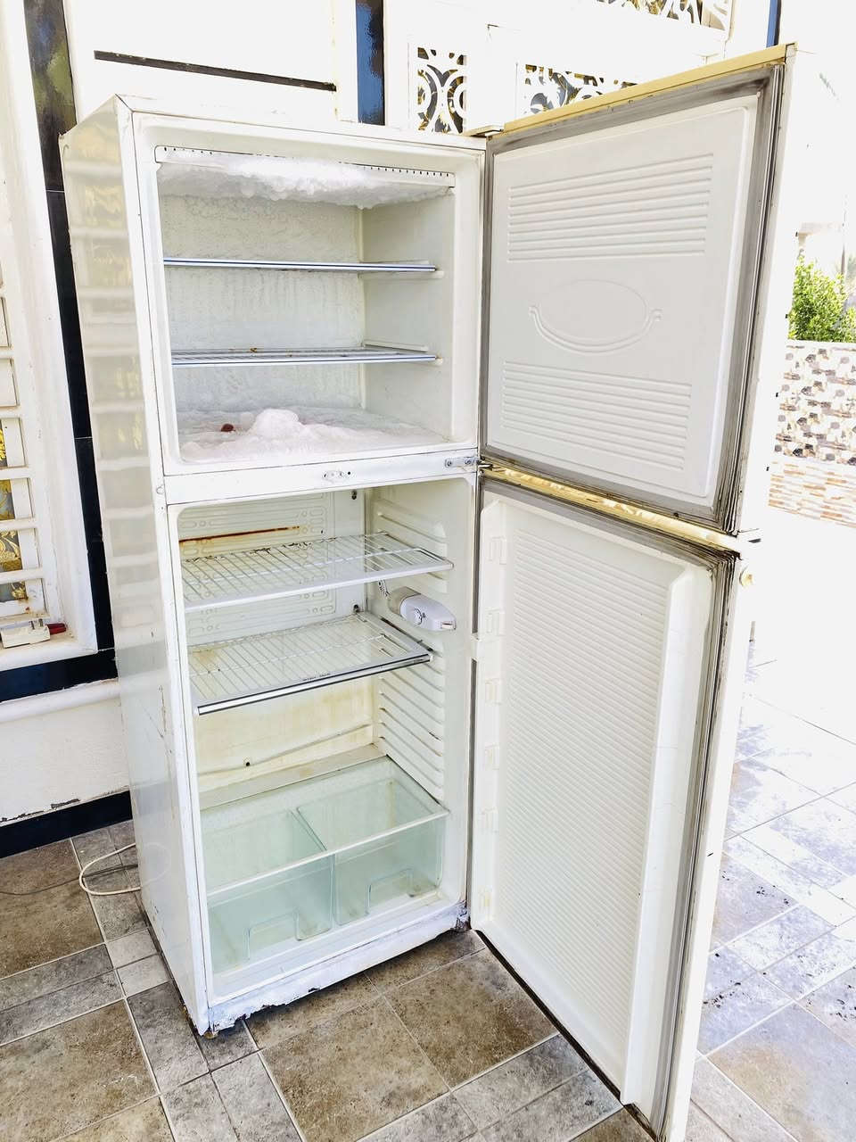 ثلاجه ومجمده للبيع  حجم الكبير ثنينهن وشغلات وعالفحص وضمان  سعر لوحده ب135وبيه مجال بسيط مكانهم المحاويل شارع ابو طياره 

ثنينهن ع 225 الشراي


**إذا كنت صاحب هذا الإعلان وتريد حذفه لأي سبب، رجاءا أرسل رسالة إلى الدعم الفني**