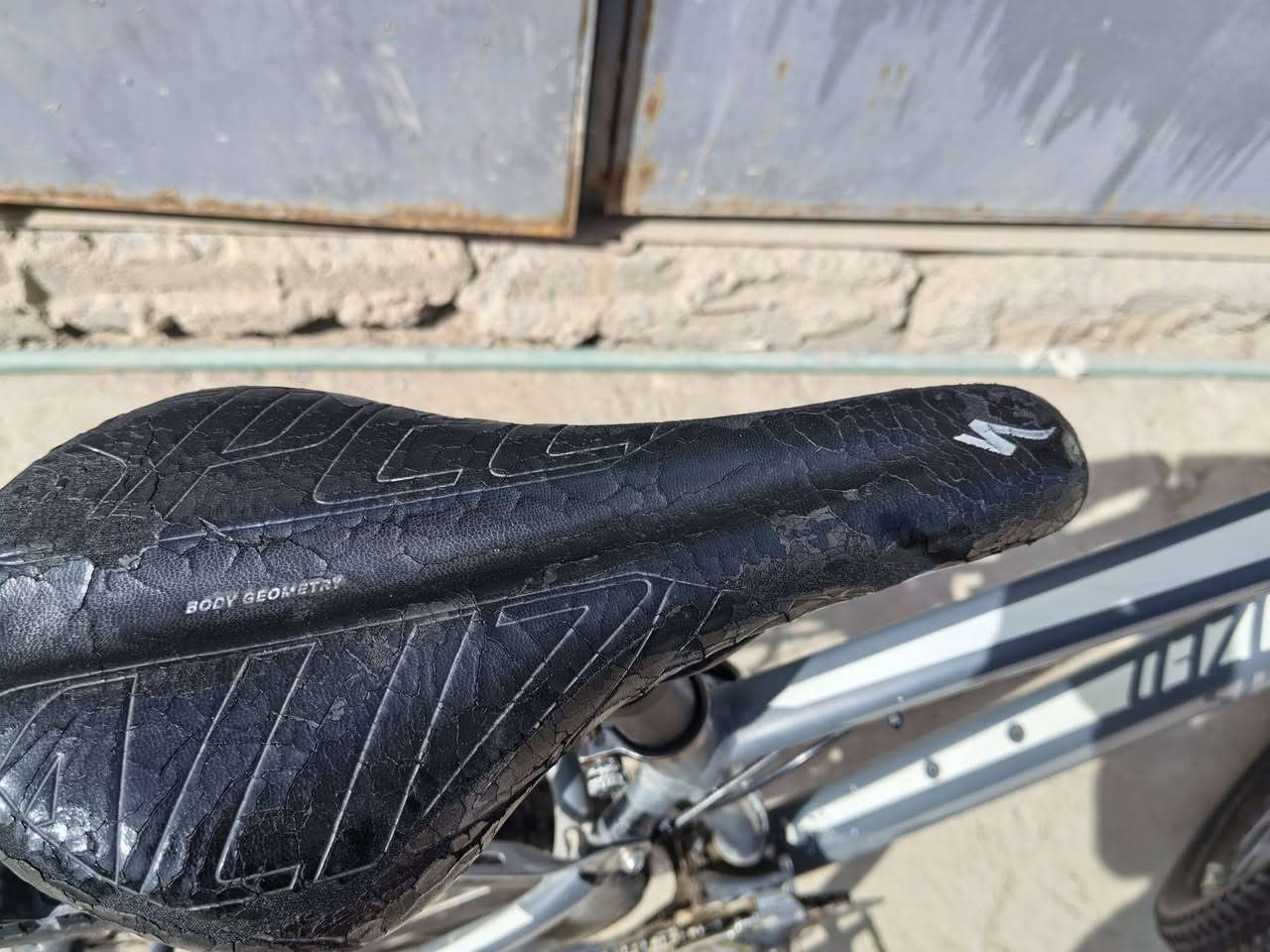 بايسكل ماركة سبشل ايز
حجم 29
حجم فريم m
بريكات دهن
سعر ٢٥٠


**إذا كنت صاحب هذا الإعلان وتريد حذفه لأي سبب، رجاءا أرسل رسالة إلى الدعم الفني**