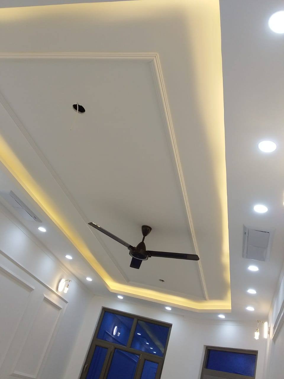 كهربائي عبد الهادي
نعمل حسب طلب زبون
***********
