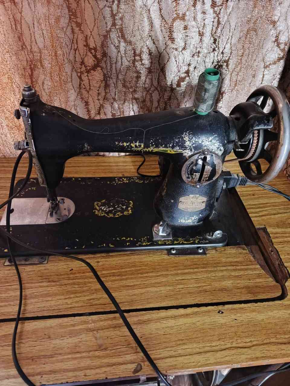 السلام عليكم مكينه خياطه للبيع كلشي مابيها وتشغل هيه وميزها  سعرها 60


**إذا كنت صاحب هذا الإعلان وتريد حذفه لأي سبب، رجاءا أرسل رسالة إلى الدعم الفني**