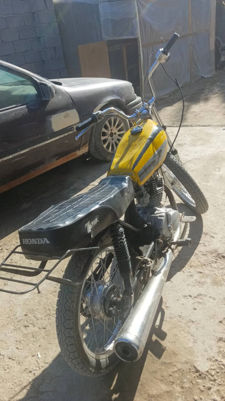 كلك  للبيع ب 150 وبيها مجال حك جيتك


**إذا كنت صاحب هذا الإعلان وتريد حذفه لأي سبب، رجاءا أرسل رسالة إلى الدعم الفني**