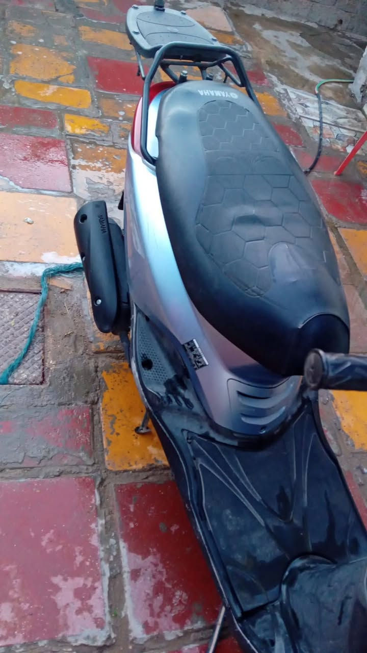 بريز للبيع لايت عالي
مكينه بلاد دراجه خير من الله
دراجه نكره شلعه معدل 
سعر ٦٥٠ وبيها مجال للشراي
للأتصال ***********
