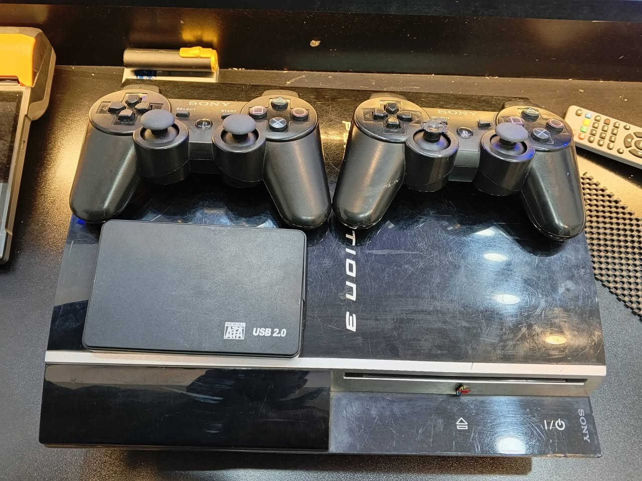 بلي 3 فات
جوستكات 2 
ويا هارد بي 50 لعبه
كامل ملحقاته 
مكاني بغداد السعر

95 الف 
للأستفسار الاتصال على
***********
