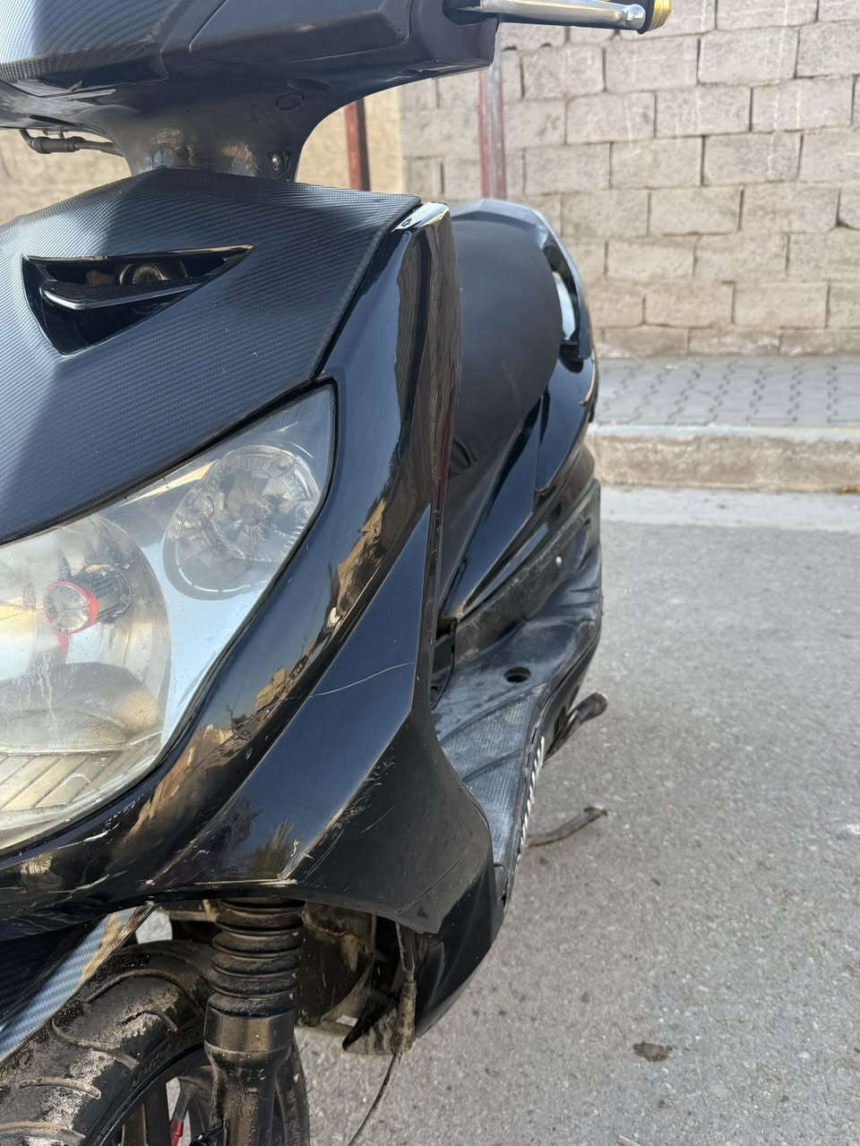 السلام عليكم للبيع او مراوس
السلام عليكم دراجه سكنس فحل ياباني قبق نفخ ستان حساس كلجات رياضي عقل رياضي رون مفتوح صالنصه توبو بيها يدات رياضي مكينه مفتوحه بلاد.  السعر 700 وبيها مجال المكان بغداد الحسينيه الهاتف ***********
