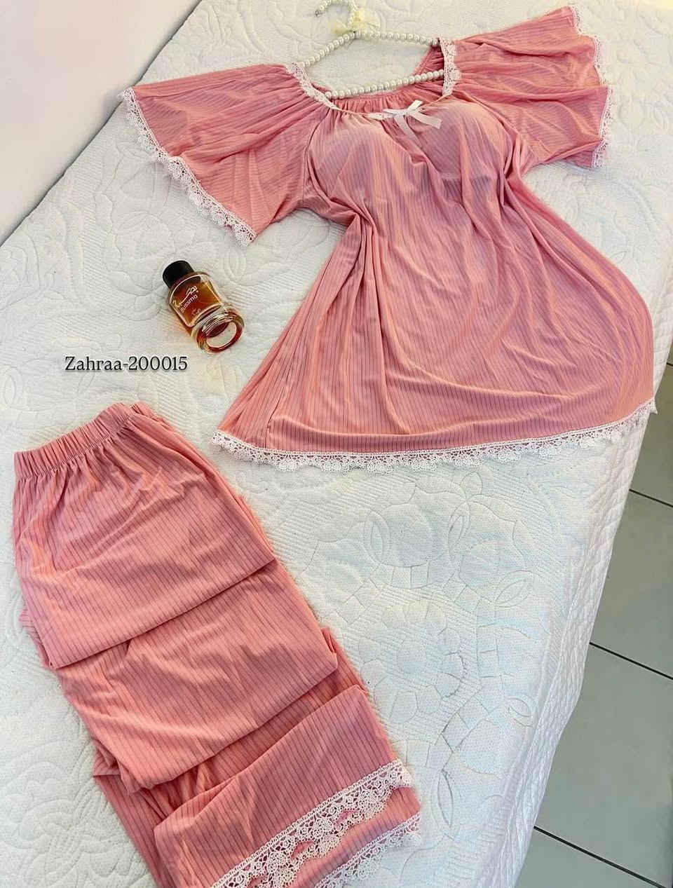 بجامه زبده فري سايز    
يلبس لحد وزن 100


**إذا كنت صاحب هذا الإعلان وتريد حذفه لأي سبب، رجاءا أرسل رسالة إلى الدعم الفني**