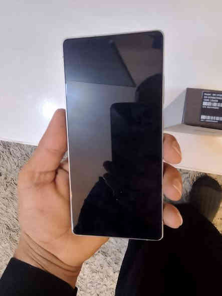 الترا 25 نضيف جديده جدأ باقي ضمان 8 اشهر 
بغداد المحموديه السعر مليون 200
***********

***********

بغداد المحموديه
