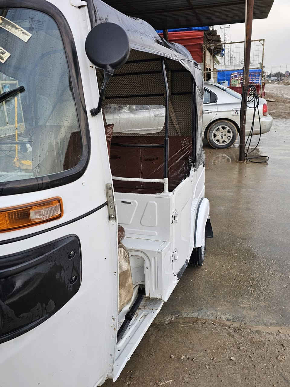 السلام عليكم تيك توك نظافه 100% كفاله عامه موديل 21 سعر 8ثمانيه وبيها مجال رقم ديالى تحويل  ***********
