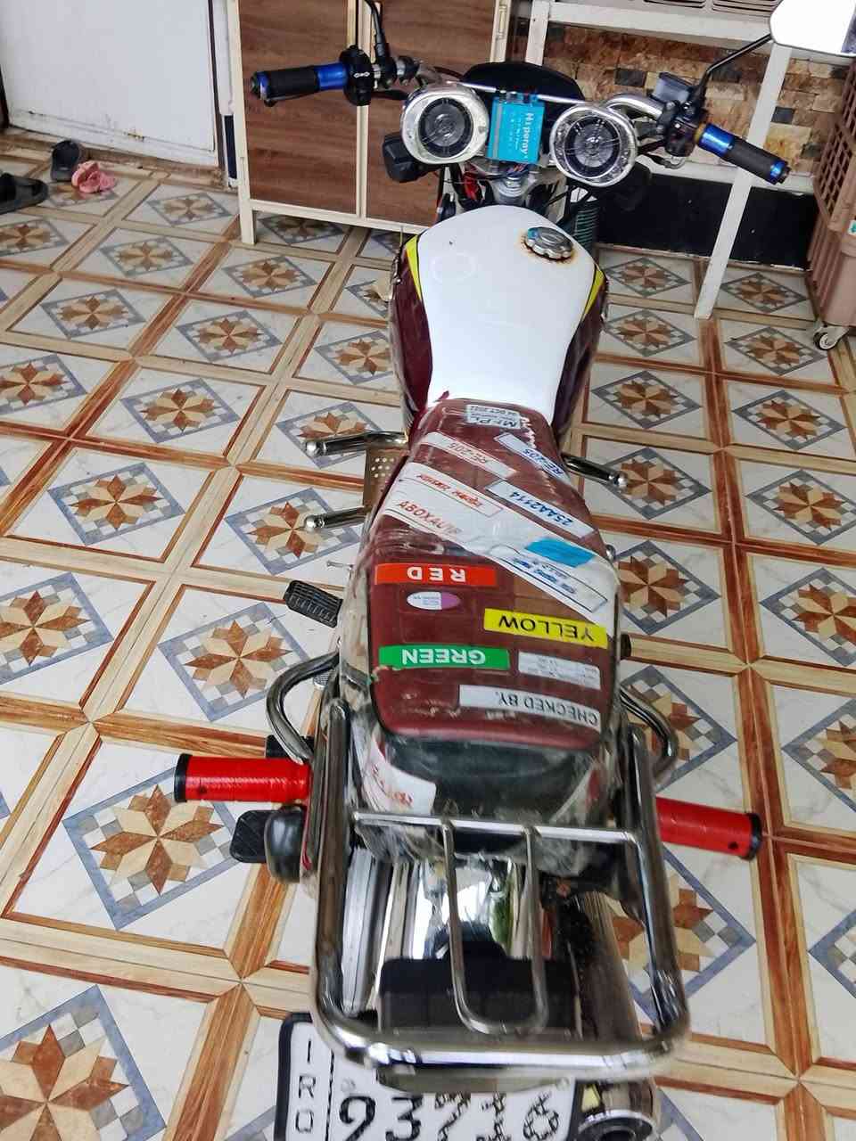 دراجه سيفان ٥ كير مرقمه ديالى انكليزي باسمي موديل ٢٣ نازله ب٢٤ دراجه جديده مضمومه جانت شرط اخت الزيرو


**إذا كنت صاحب هذا الإعلان وتريد حذفه لأي سبب، رجاءا أرسل رسالة إلى الدعم الفني**