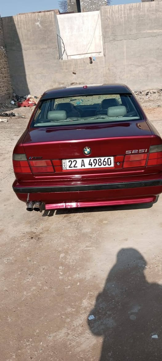 سلام عليكم سياره للبيع جاهزه مديل ٩٣ سنويه لل ٣٠ تحويل رقم اربيل مكينه مسكر عدل مصبوقه جماليه مكفوله من ضربه سعر ٦٥ وبيهاا مجال ***********
