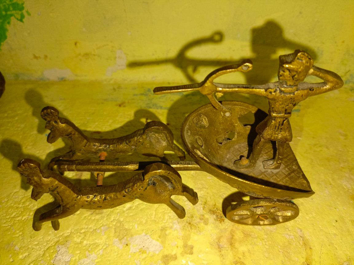 حصان نحاس اصفر ابوالعربه السعر 35الف يوجد توصيل جميع المحافظات


**إذا كنت صاحب هذا الإعلان وتريد حذفه لأي سبب، رجاءا أرسل رسالة إلى الدعم الفني**