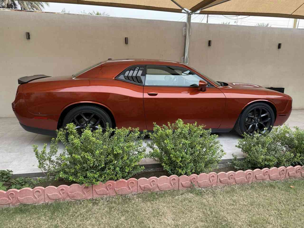 جالنجر ٢٠٢٢بسمي
سياره جاهزه مابيها اي نقص 
صور الحادث مرفقه صار بيها صبغ رشات وبلقماره هم اكو صبغ والحادث واضح جدا" ابيع صبغ عام 
سياره كير محرك تبريد مكفول حداديه جديده تخم تاير مابيها نقص بالخير عالياخذها ماشيه ٥٠ 
السعر ١٦٠ بيع سريع الشراي يتصل ***********
