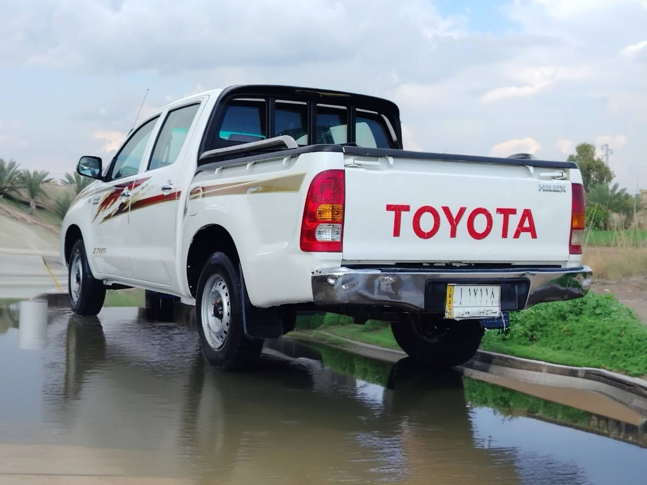 🚗 للبيع: تويوتا هايلوكس 2008 🚗
سيارة نضافه فول  وجاهزه 
🔹 الموديل: 2008
🔹 النوع: هايلوكس
🔹 الكير: عادي
🔹 وارد: كويتي
🔹 الشاصي: 12
🔹 الكشن: متصل
🔹 زجاج: يدوي (جوبي)
✨ مواصفات إضافية:
تبريد يريد غاز فقط
إطارات بحالة جيدة
غرفه جديده ومرتبة ووحيل نظيفة
السيارة جاهزة تراي للبصره
📍 السيارة موجودة وجاهزة للفحص
💰 السعر: معروضه ١٤٥$ وبيه مجال 
للتواصل على الخاص أو الاتصال 📞
***********
***********
