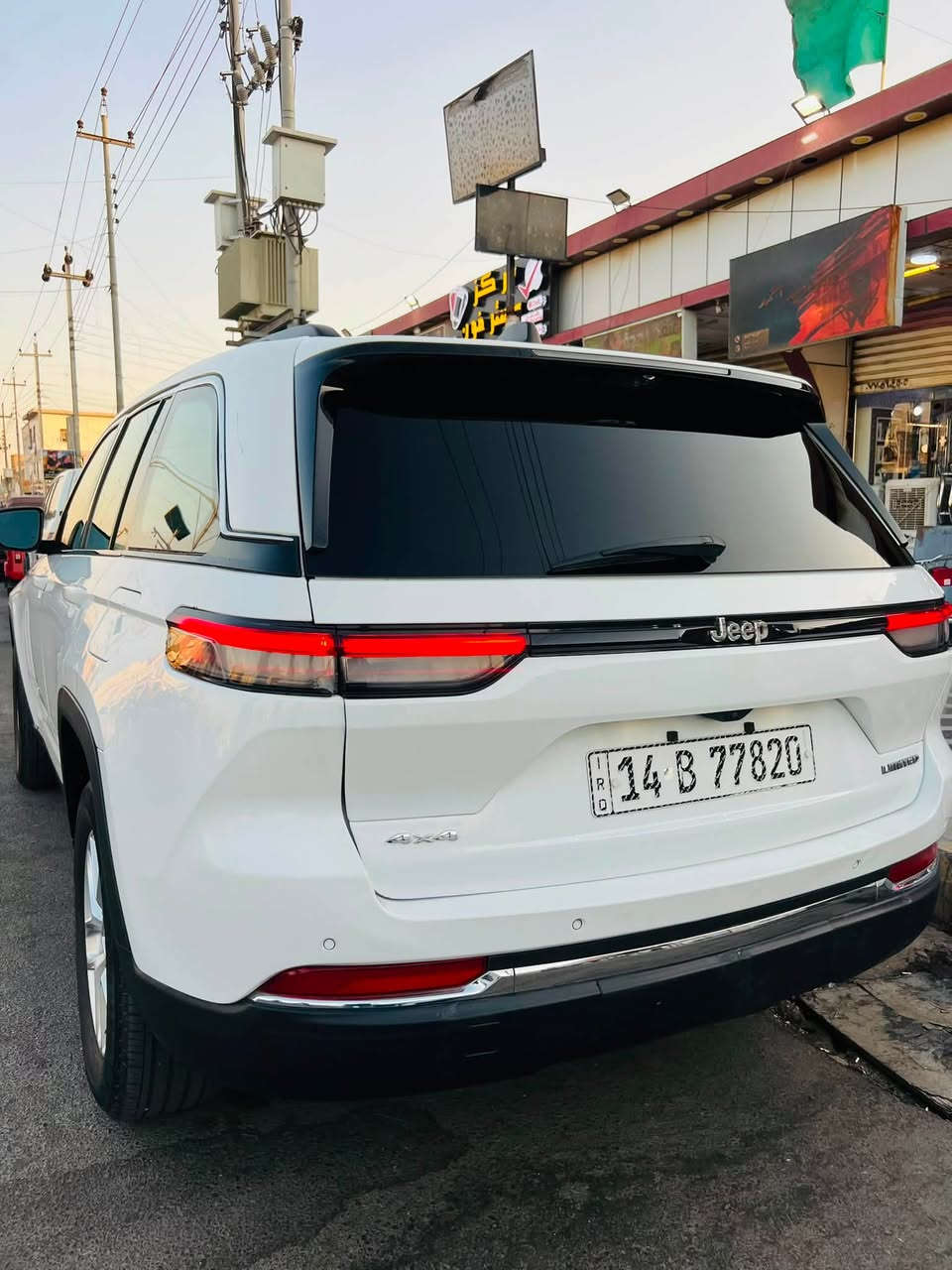 جيب لاريدو 2024  ماشية 29 الف ميل وارد أمريكي  بدون ايرباك  صور الحادث  السعر 280 مكان السياره العمارة
***********
