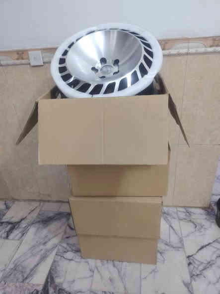 سلام عليكم شباب البيع فقط ويل مايباخ خسفه قويه جدد ستعمال شهر 1 لا فطر ولا عواج اصليات ***********
